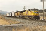 Manifest rolls east